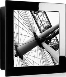 רמקול מעוצב על הקיר MONITOR AUDIO SSF3