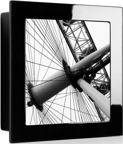 רמקול מעוצב על הקיר MONITOR AUDIO SSF3